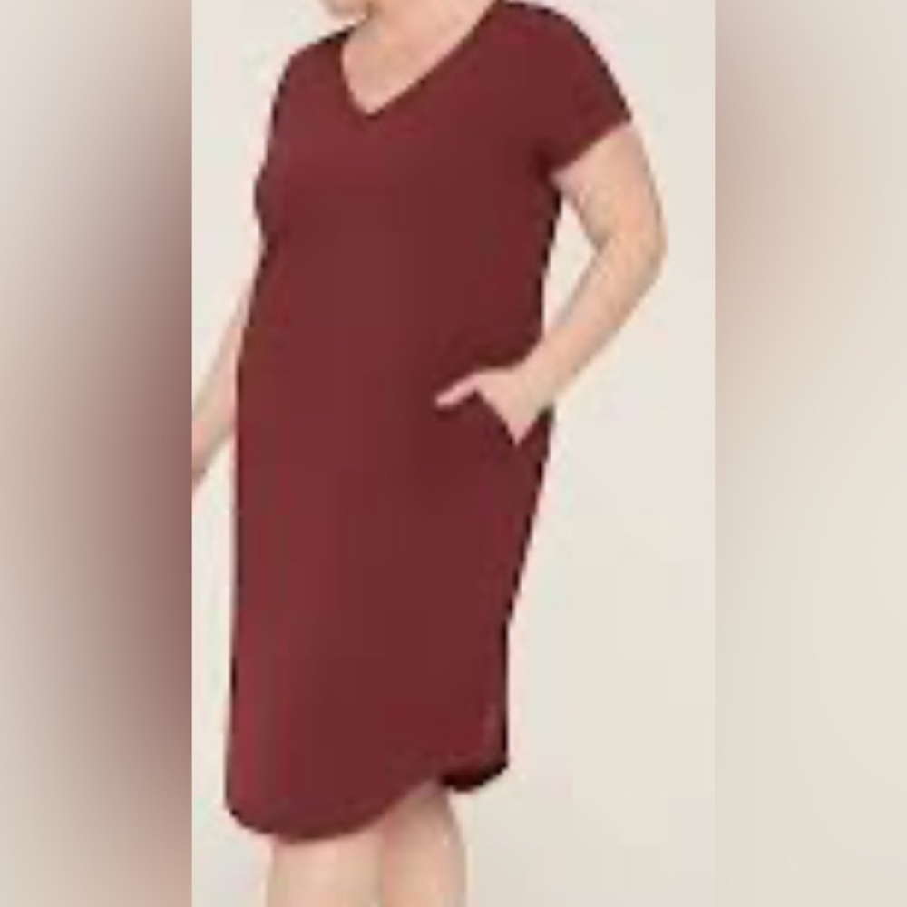 LIVI for LANE BRYANT size 26/28,  Burgundy V-Neck Dress. NWT!